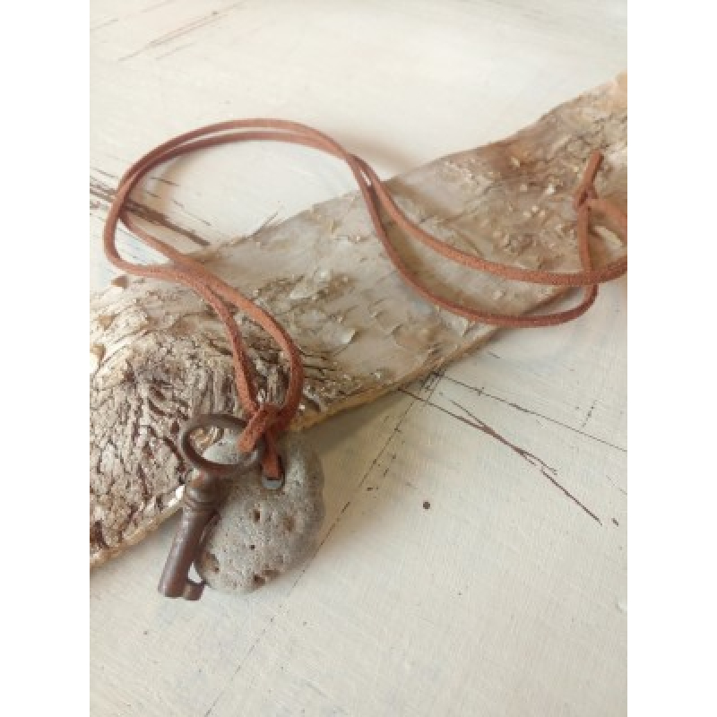 Hagstone sleutel amulet